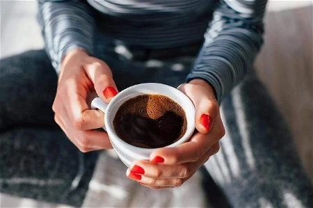 8 Efek Samping Konsumsi Kafein Berlebihan Terhadap Tubuh Anda